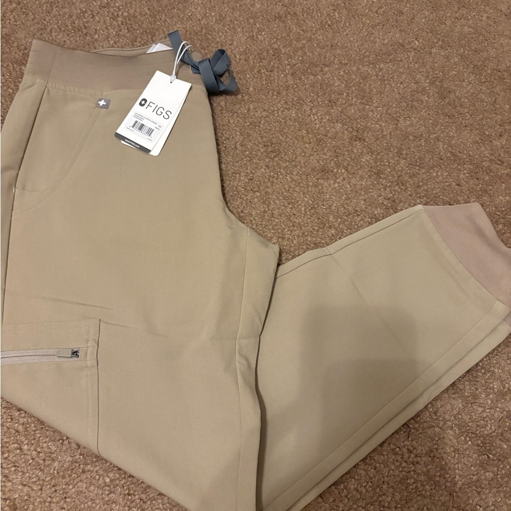 WOMENS FIGS ZAMORA PETITE JOGGER SCRUB PANTS SIZE: XS